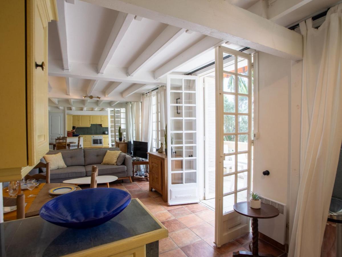 Apartment Mont Des Oiseaux-3 By Interhome Hyeres