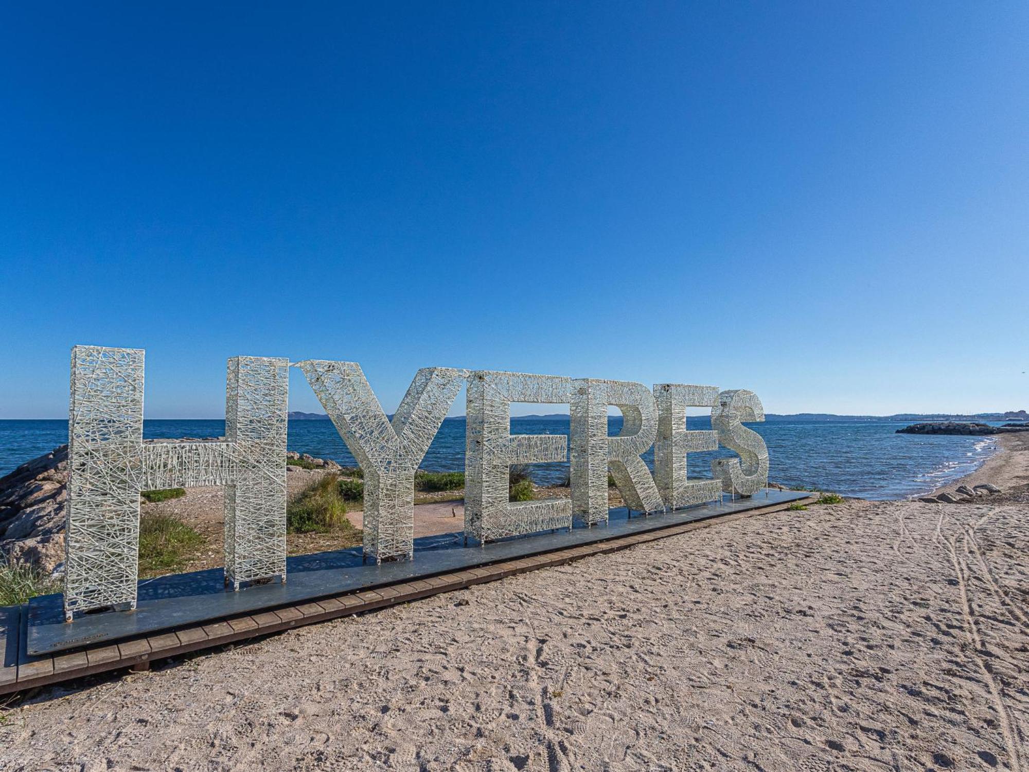 Mont Des Oiseaux-3 By Interhome Apartment Hyeres